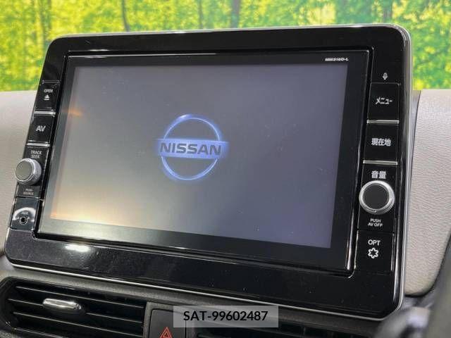 Toyota NOAH 2010-11 215680-3