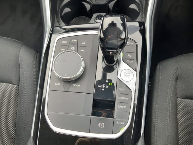 Bmw 3 SERIES 2019-10 10522-15