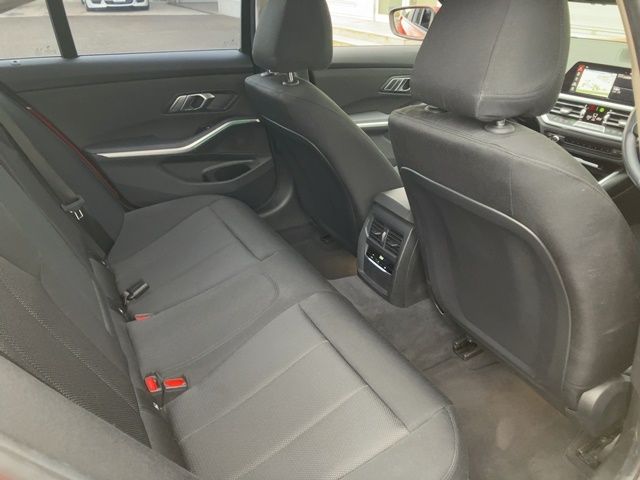 Bmw 3 SERIES 2019-10 10522-21