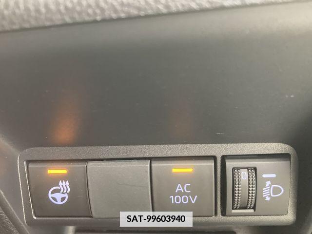 Toyota AQUA 2022-11 350247-24