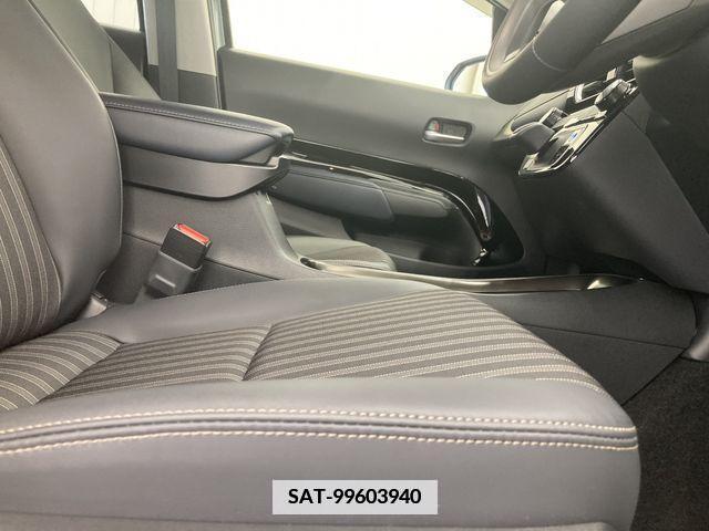 Toyota AQUA 2022-11 350247-5