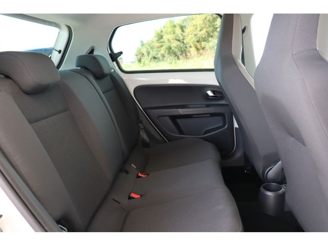 VolksWagen UP! 2013-03 16912-20