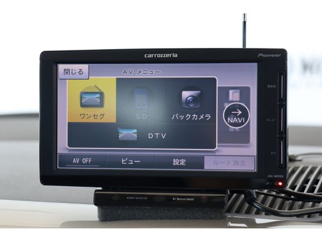 VolksWagen UP! 2013-03 16912-14