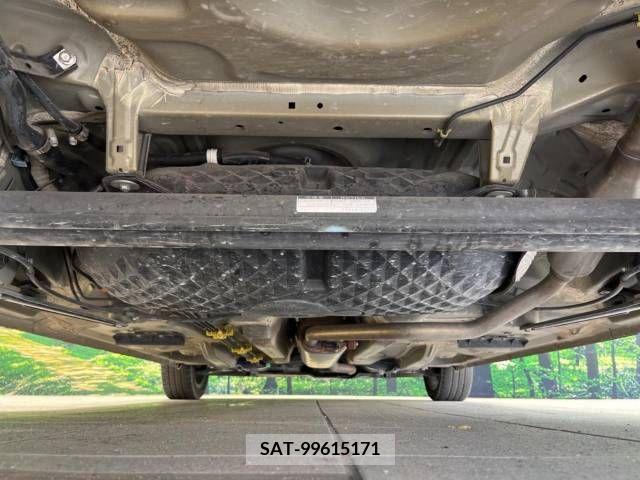 Toyota TANK 2017-09 349051-19
