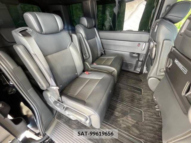 Honda STEP WGN 2023-01 324737-9