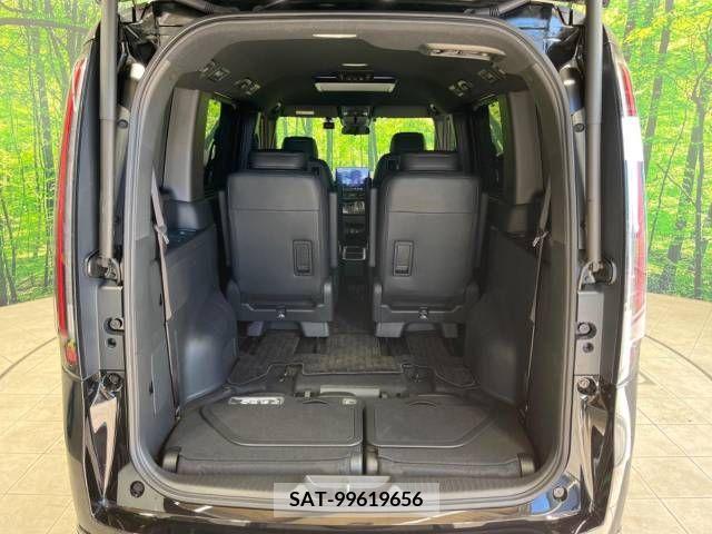 Honda STEP WGN 2023-01 324737-11