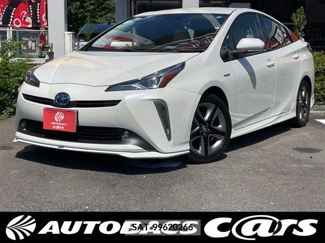 Toyota PRIUS 2019-04 366416-0