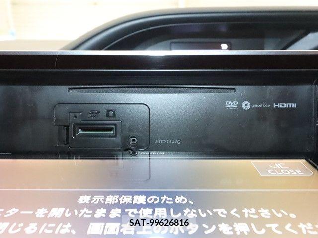 Toyota NOAH 2018-01 392807-17