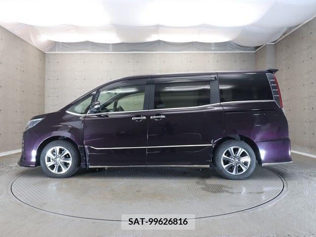 Toyota NOAH 2018-01 392807-25