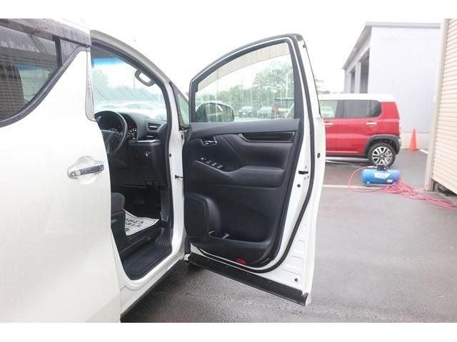 Toyota VELLFIRE 2015-06 182770-8