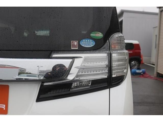 Toyota VELLFIRE 2015-06 182770-5
