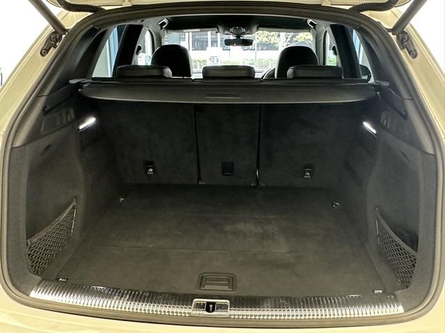 Audi Q5 2018-03 23930-14