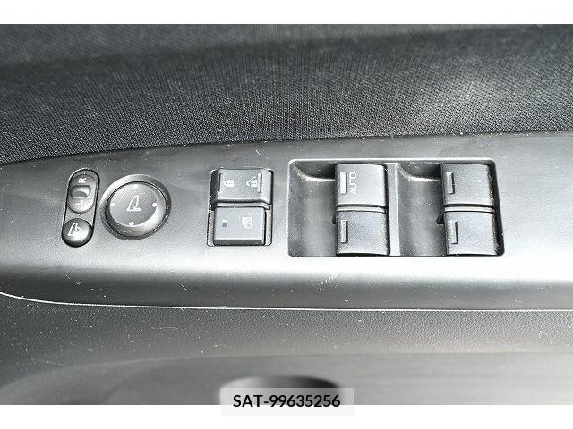 Honda N BOX CUSTOM 2016-03 278997-17