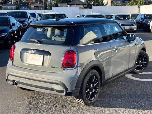 Bmw MINI 2023-03 189689-7