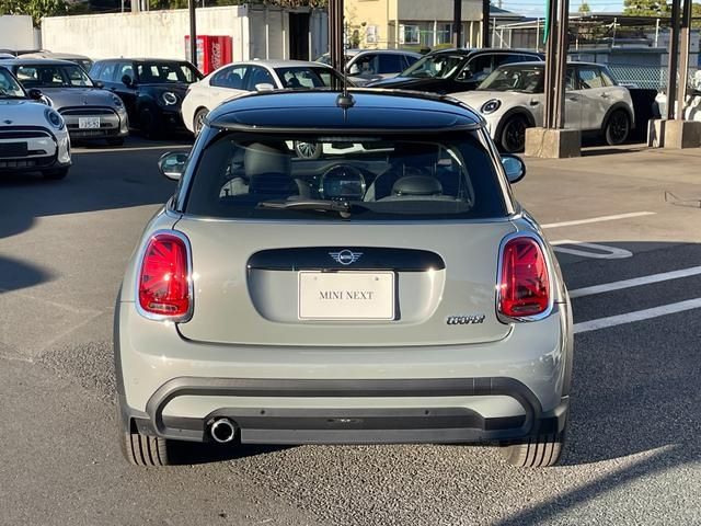 Bmw MINI 2023-03 189689-9