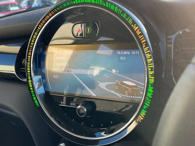Bmw MINI 2023-03 189689-29