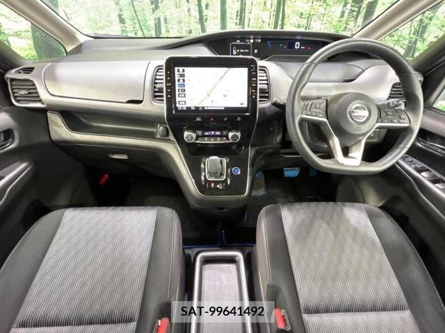 Nissan SERENA 2020-02 235737-1