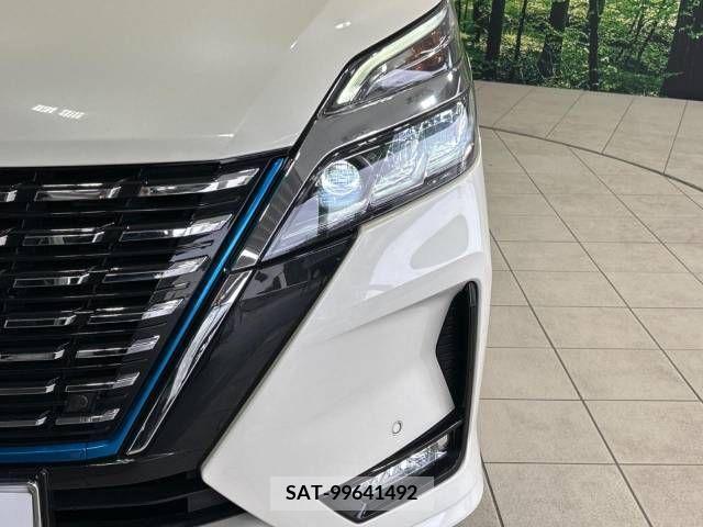Nissan SERENA 2020-02 235737-12