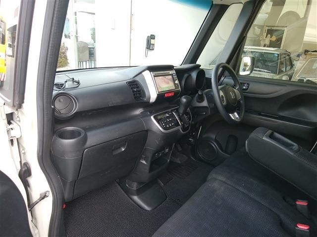 Honda N BOX 2016-05 6470-13