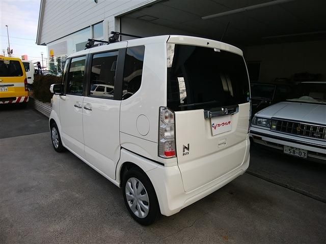 Honda N BOX 2016-05 6470-6