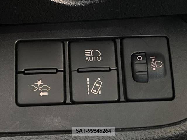 Toyota SIENTA 2019-01 210419-6