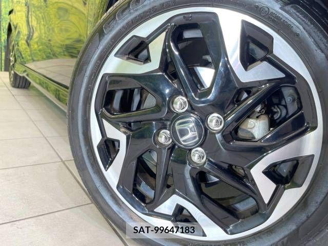 Honda N BOX CUSTOM 2020-04 364793-12