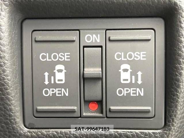 Honda N BOX CUSTOM 2020-04 364793-6