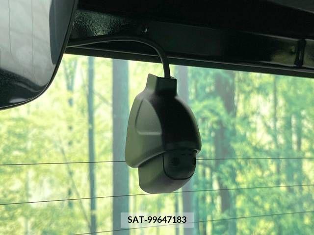 Honda N BOX CUSTOM 2020-04 364793-5