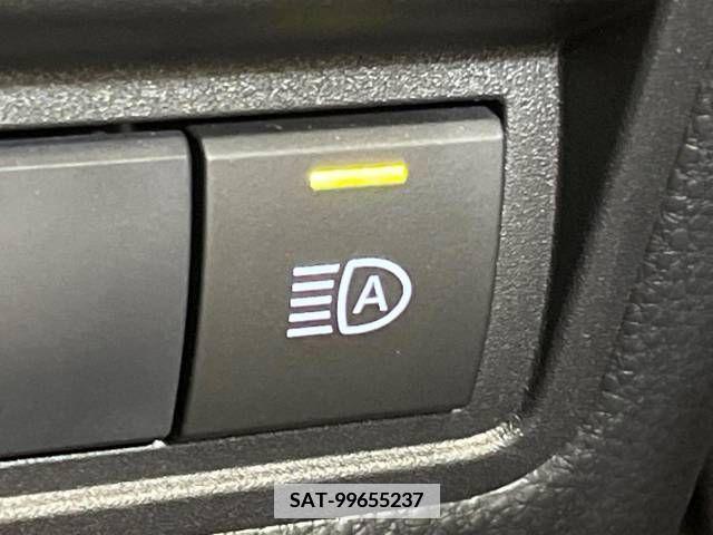 Toyota YARIS 2021-04 373159-5