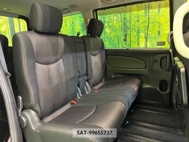 Nissan SERENA 2011-08 367647-9