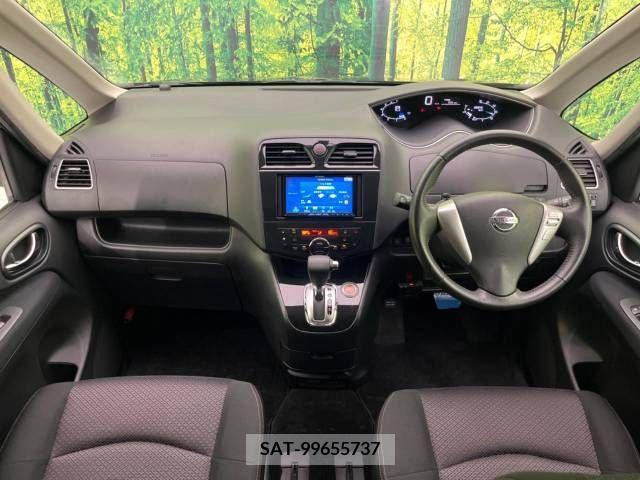 Nissan SERENA 2011-08 367647-1