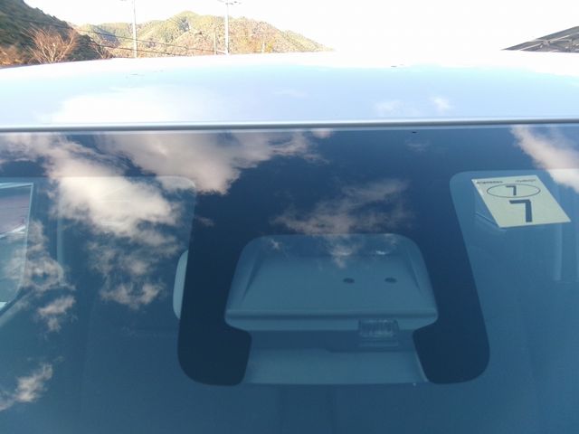 Suzuki WAGON R 2022-07 180405-24
