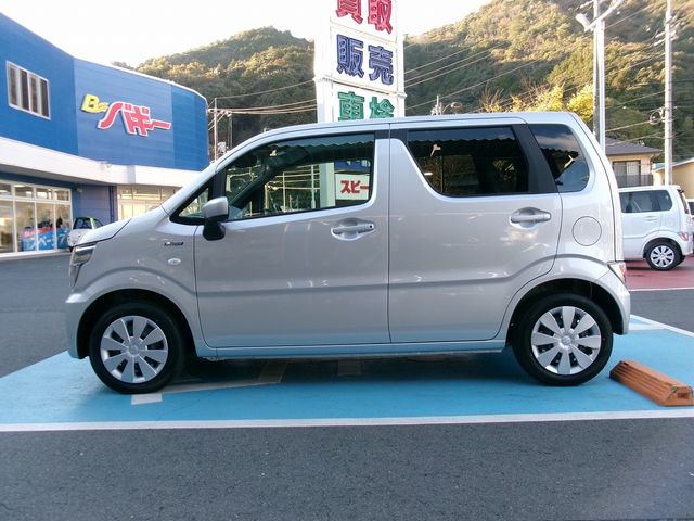 Suzuki WAGON R 2022-07 180405-2