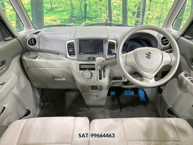 Suzuki SPACIA 2013-09 312090-1