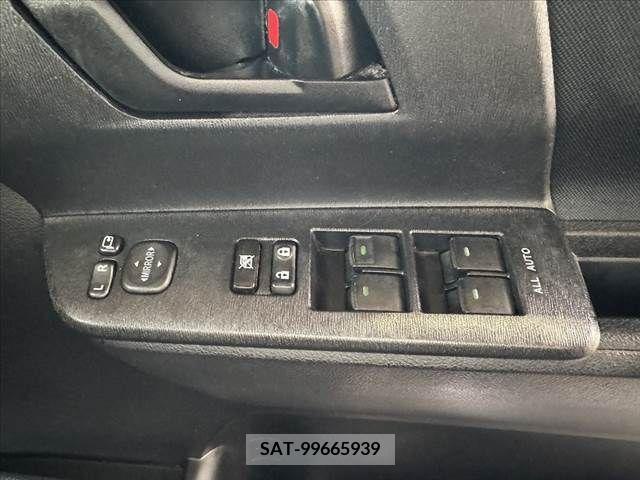 Toyota VOXY 2011-12 327100-26