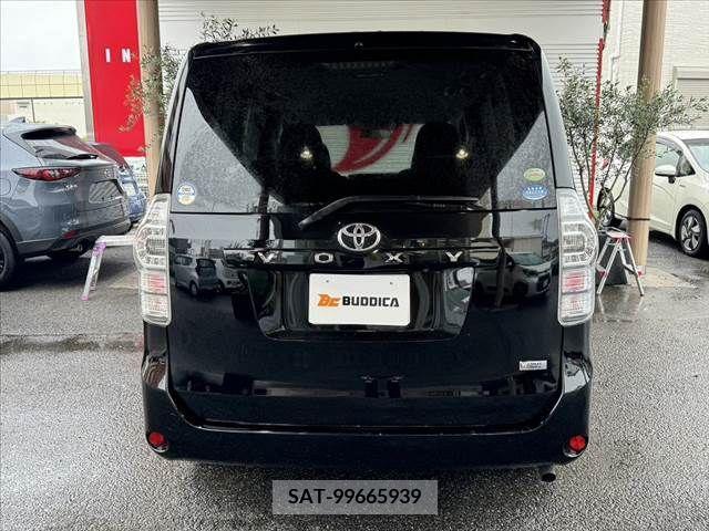 Toyota VOXY 2011-12 327100-11
