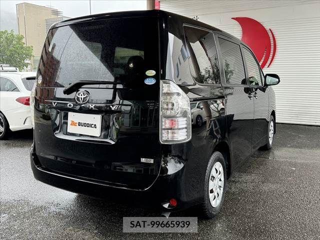 Toyota VOXY 2011-12 327100-10