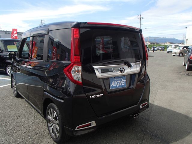 Toyota ROOMY 2018-06 10934-4