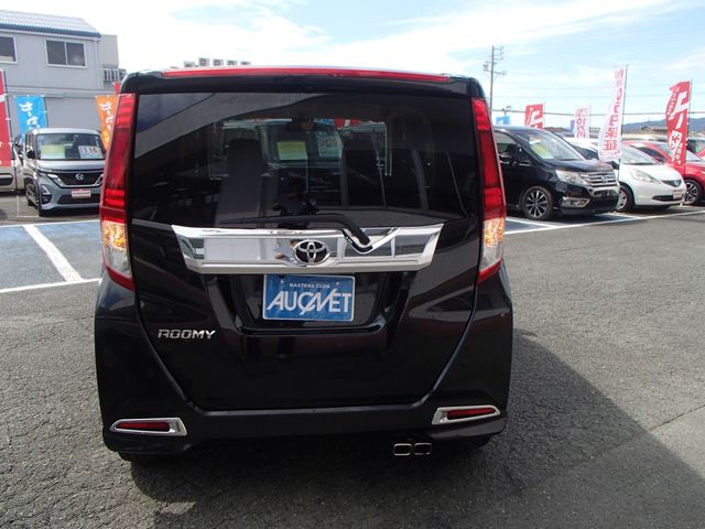 Toyota ROOMY 2018-06 10934-5