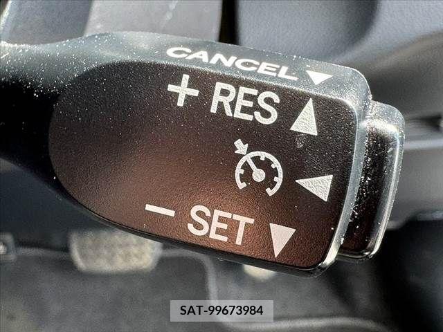 Toyota RACTIS 2015-07 344215-5