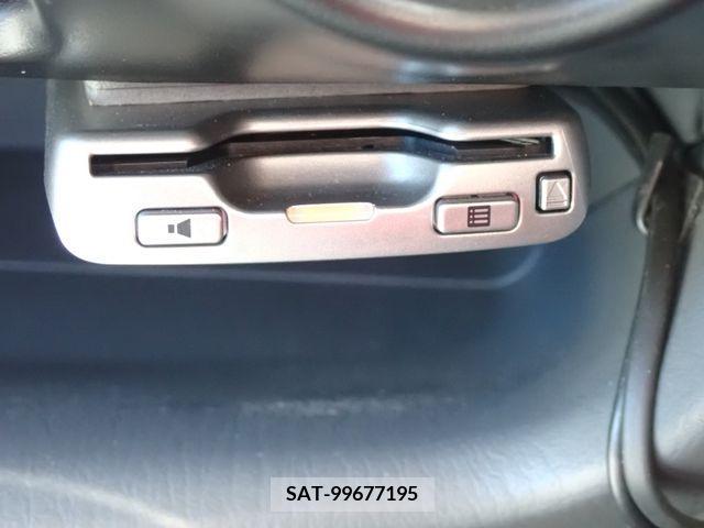 Mazda BONGO VAN 2015-07 382630-13