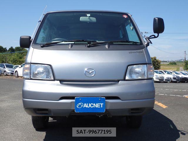 Mazda BONGO VAN 2015-07 382630-3
