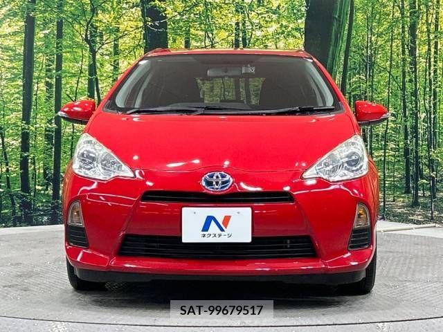 Toyota AQUA 2013-12 251674-14