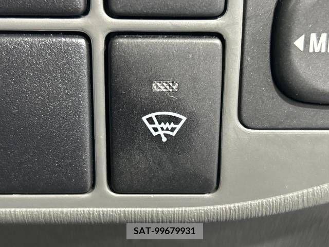 Toyota PRIUS 2011-07 282316-3