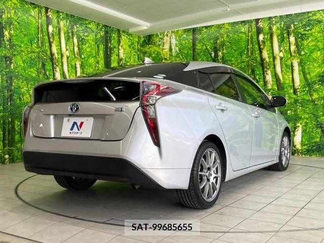 Toyota PRIUS 2016-02 217978-17