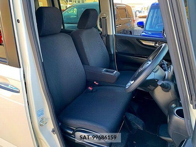 Honda N BOX CUSTOM 2016-12 209863-9