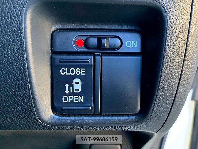 Honda N BOX CUSTOM 2016-12 209863-10