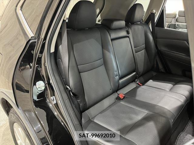 Nissan X-TRAIL 2014-03 314767-8