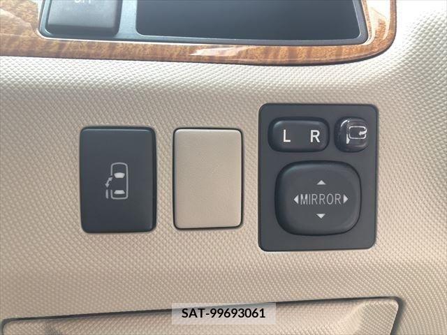 Toyota ESTIMA 2009-05 337331-6