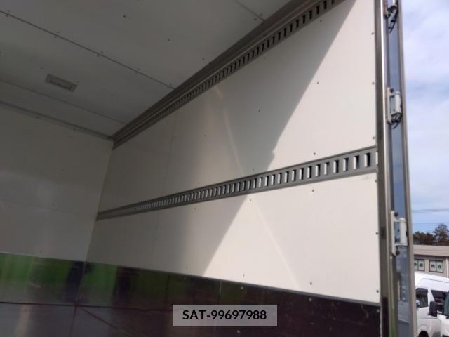 Mazda TITAN 2014-07 253561-6